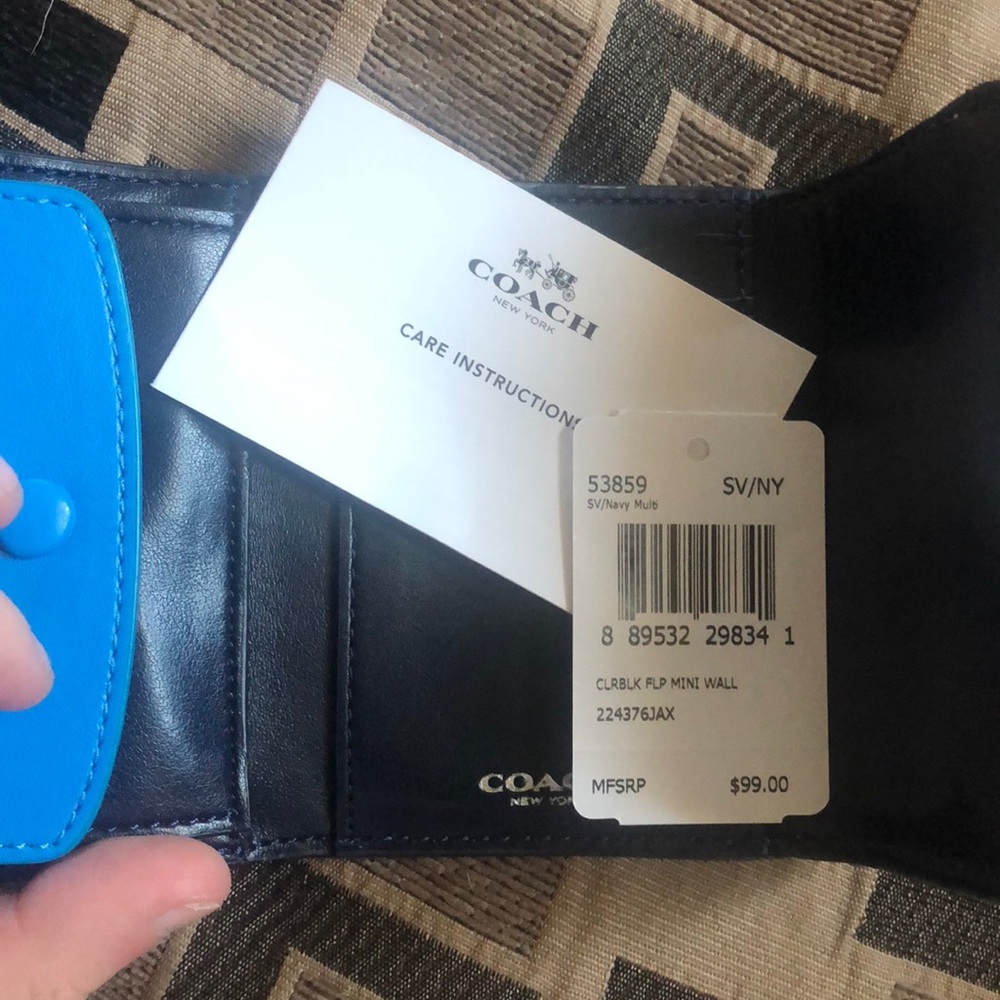 Coach Mini Wallet - Picture 4 of 4